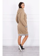 Brooklynské velbloudí šaty