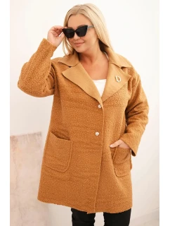 Dámský kabát Plus Size model 21439152 s vlnou a kapsami camelový - K-Fashion