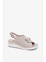 Kožené dámské sandály s ozdobným detailem šedé Deliva