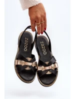 Dámské černé kožené sandály model 21651679 - Zazoo