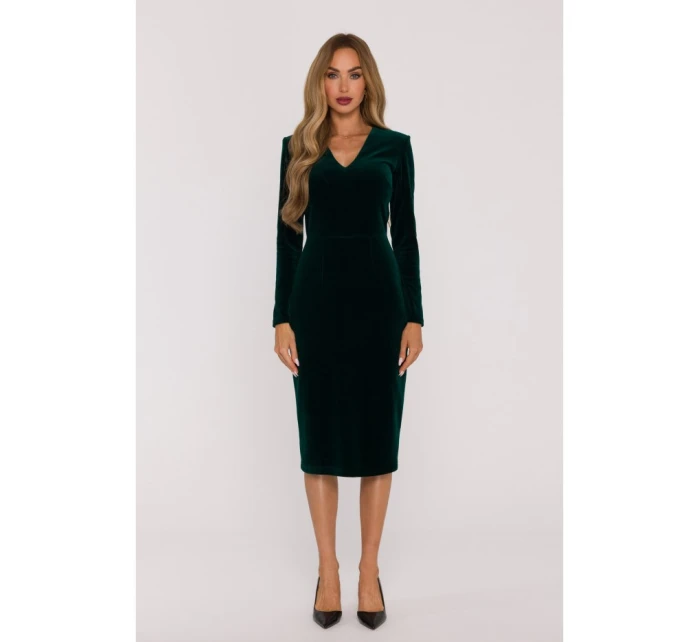 model 21479322 Sametové šaty na tělo zelené - Moe