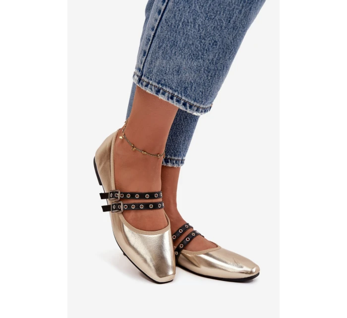 Dámské baleríny s zlatými pásky model 21744625 - Boto