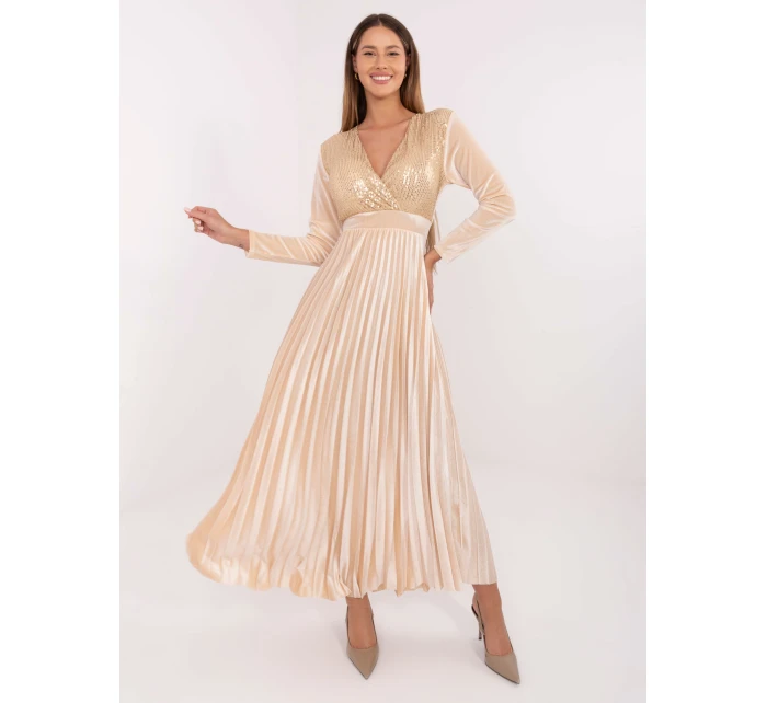 Šaty IT SK 16919.04P světle béžové Šaty IT SK 16919.04P světle béžové