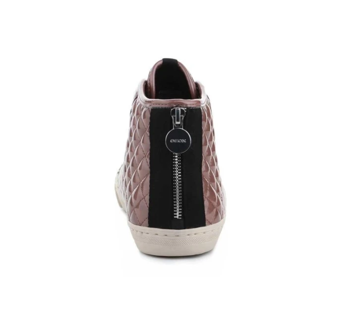 Dámské boty Geox D N.Klub A - Kov.Synth.Pat. W D4258A-000HI-C8014