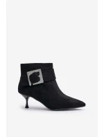 Dámské botky na jehlovém podpatku s ozdobnou sponou černé model 21671085 - Boto