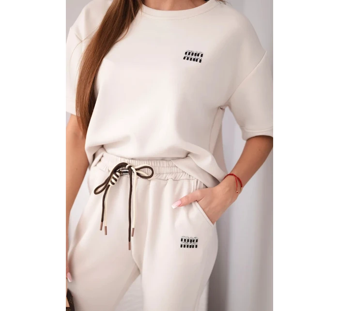 Dámský komplet viskózový máslový s krátkým rukávem a kalhotami s ohrnutým lemem béžový