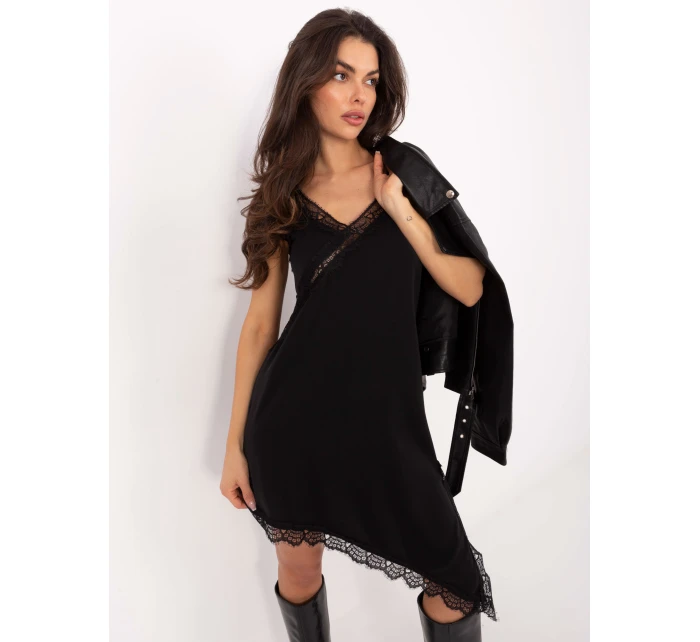 Sukienka MI SK model 21724623 czarny - FPrice