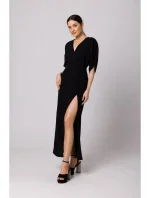 model 18429036 Maxi šaty černé - Makover