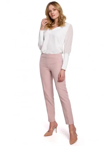 Dámské kalhoty s úzkými nohavicemi model 19572877 pudrové růžová - Makover Dámské kalhoty s úzkými nohavicemi model 19572877 pudrové růžová - Makover