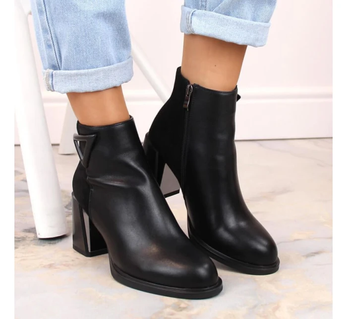 D&A S.Barski Premium Collection W OLI238 černé zateplené boty s ozdobným sloupkem