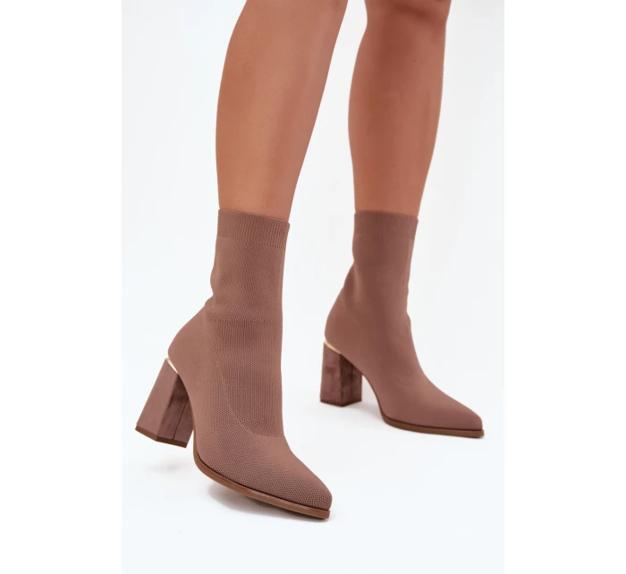 Textilní dámské boty na podpatku béžové model 21706649 - Boto