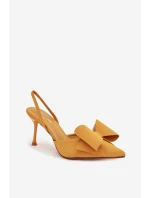 Podpatky s odhalenými a mašlí Žluté model 21915059 - Boto