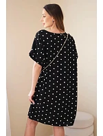 Dámské šaty s puntíky s krátkým rukávem a kabelkou černá Dámské šaty s puntíky s krátkým rukávem a kabelkou černá