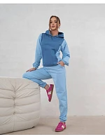 Dámská dvoubarevná tepláková souprava v modré barvě (554) Dámská dvoubarevná tepláková souprava v modré barvě (554)