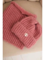 Dámská souprava čepice a šály zimní huňaté s ozdobným model 21461100 tmavě růžový - K-Fashion Dámská souprava čepice a šály zimní huňaté s ozdobným model 21461100 tmavě růžový - K-Fashion