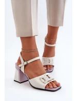 Elegantní sandály na podpatku s ozdobou bílé D&A MR38-156