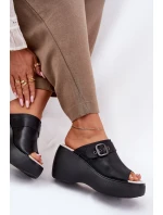 Kožené Dámské Sandály Na Platformě A Klínu S Přezkou Černé model 21695817 - S.Barski