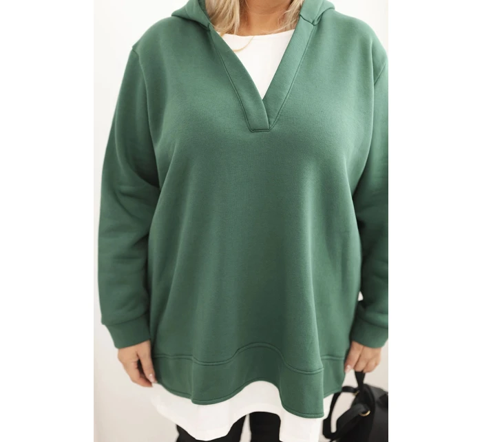 Dámská mikina s kapucí a model 21480757 výstřihem Plus Size zateplená tmavě zelená - K-Fashion