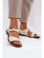 Dámské kožené ploché sandály  zlaté model 21686231 - Zazoo