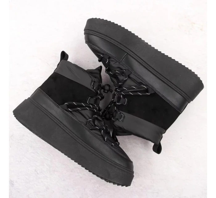 Dámské sněhové boty na pltform 24-72302BK / WOL280A Černá - Potocki