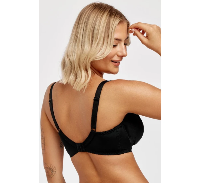 Azal Pola barva: černá