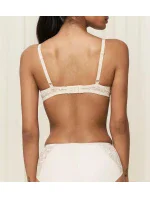 Dámská vyztužená podprsenka Amourette Charm  DREAM krémová  model 18290472 - Triumph