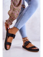 Módní pantofle s přezkou Big Star JJ274730 Black