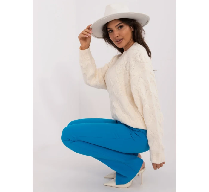 Sweter AT SW model 20459146 ecru - FPrice Sweter AT SW model 20459146 ecru - FPrice