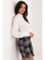 Kraťasy s sukňovou dolní částí model 221573 Italy Moda