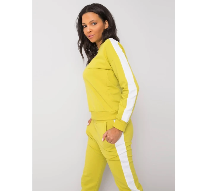 Souprava RV KMPL model 17355785 vápno - FPrice Souprava RV KMPL model 17355785 vápno - FPrice