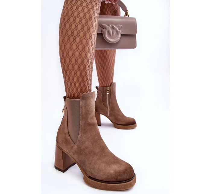 Kůže Botky Na Sloupku Hnědé model 21634850 - Boto