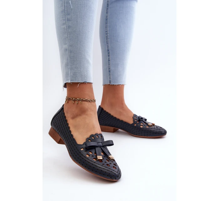 Dámské lodičky s detaily a mašlí tmavě modré model 21658375 - Boto