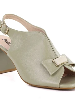 Dámské sandály na jehlovém podpatku s mašlí Jezzi olivové model 22081708 - Hikvision