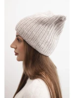 Dámská zimní čepice s vlnou v kočičím střihu z žebrovaného úpletu K419 béžová