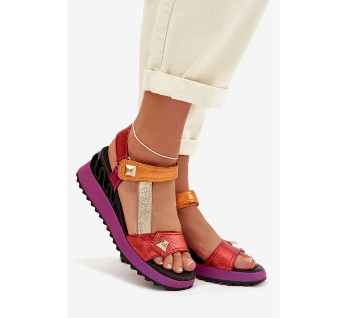 Kožené dámské sandály na platformě model 22028030 Multikolor - D&A Kožené dámské sandály na platformě model 22028030 Multikolor - D&A