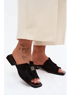 Elegantní dámské kožené semišové pantofle model 22140664 černé - D&A