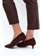 Kožené lodičky s kitten heel v čokoládové barvě Nuretta Kožené lodičky s kitten heel v čokoládové barvě Nuretta
