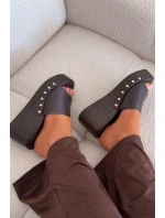 Dámské pantofle na platformě 78-200 Tmavě hnědá - Stephan Paris