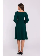 Šaty s rozšířenými rukávy model 21958994 zelené - STYLOVE