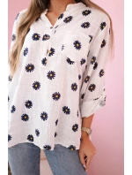 model 21911708 dámská halenka s květinovým vzorem, dlouhými rukávy a knoflíky Bílá - K-Fashion