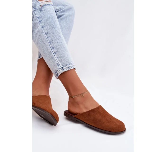 Dámské ploché sandály z eko semiše Camel model 21960869 - Boto