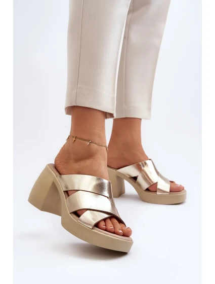 Zazoo Kožené pantofle na bloku, zlaté Zazoo Kožené pantofle na bloku, zlaté