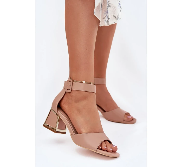 Sandály na podpatku  model 213929 Step in style
