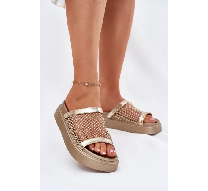 Zdobené dámské sandály na platformě se síťkou S.Barski MY51-016 zlaté Zdobené dámské sandály na platformě se síťkou S.Barski MY51-016 zlaté