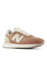 Boty W model 21167329 - New Balance