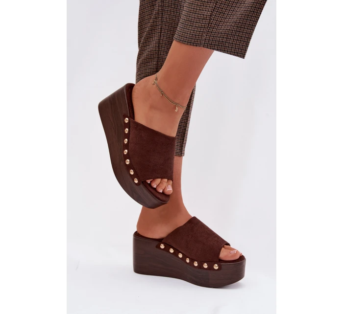 Dámské sandály na platformě se zlatými přezkami Eko semišové hnědé Helivina