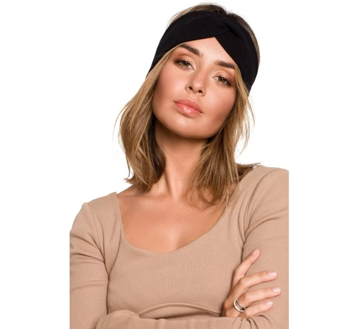 B216 Čelenka - antracitová