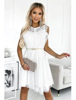454-1 Šaty GRETA s krajkou a zlatým páskem - BÍLÉ