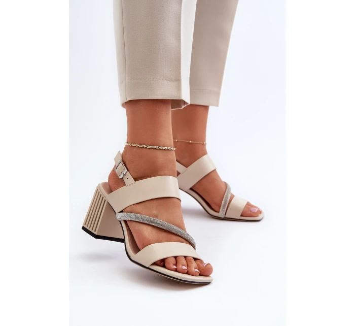 Dámské elegantní sandály na podpatku béžové D&A MR38-549