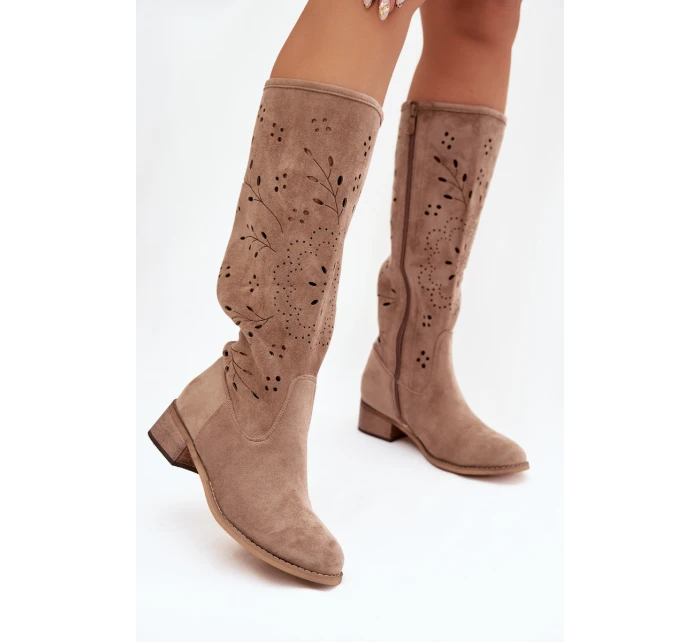 Dámské kozačky na podpatku – béžové model 21837085 - Kesi